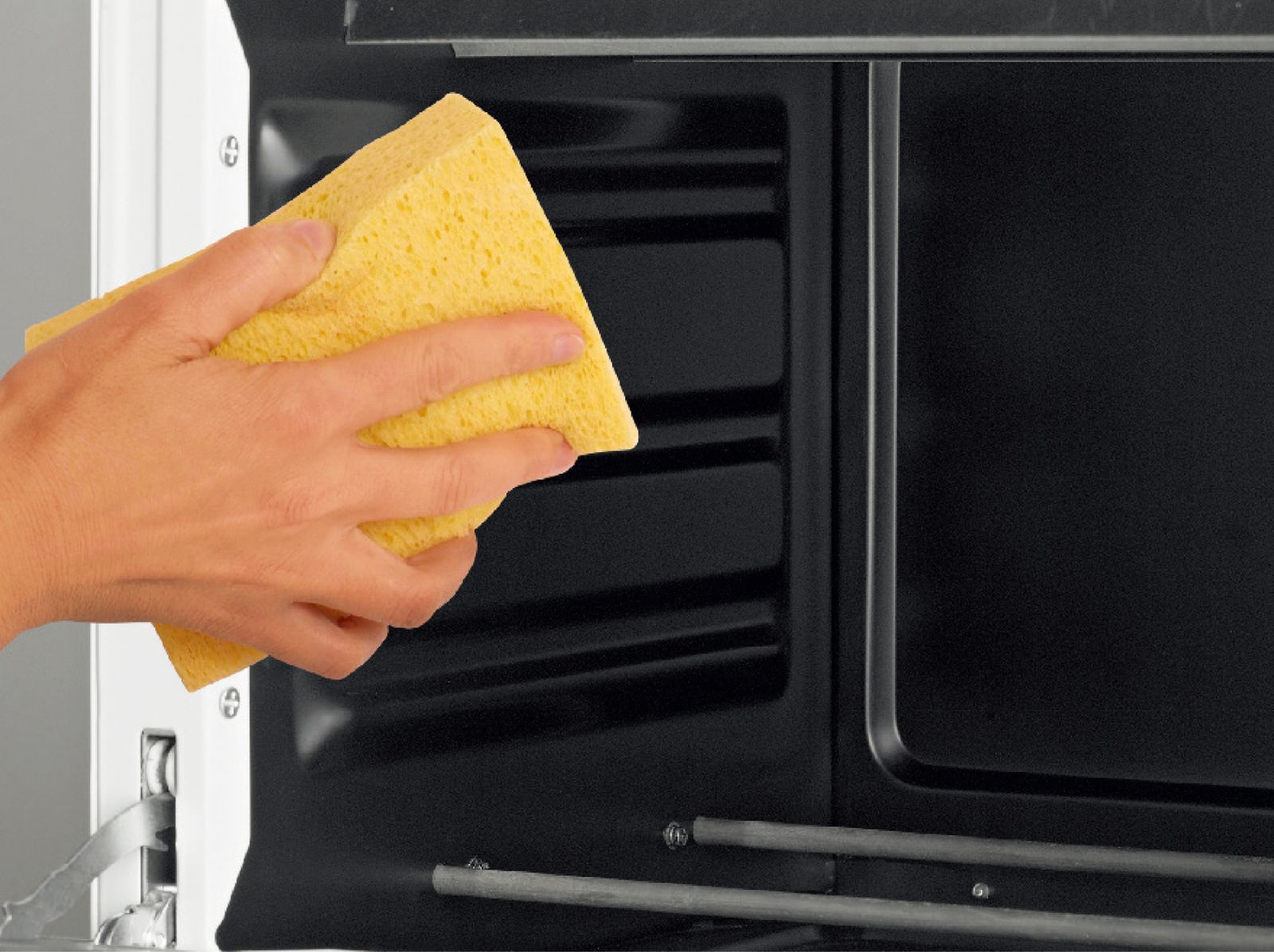 Mini Four Capacité 21 à 30L FC215MB